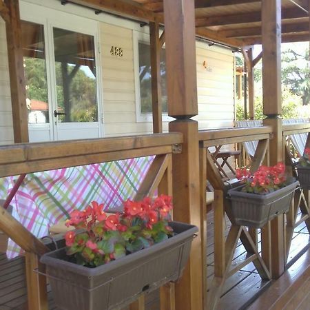Mobile Home Cinzia Pula Exterior photo